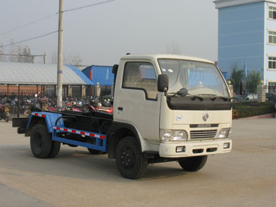 東風(fēng)小霸王鉤箱垃圾車